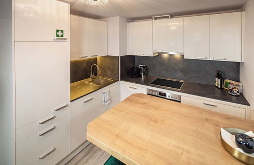 Lienz House | The Zuegg Suites stand for premium living between Isel and Rauchkofel.
