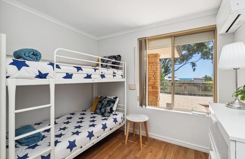 Silver Sands House | Silver Sands Holiday & Beach House