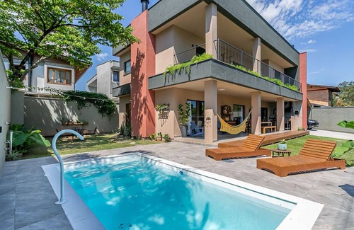 Porto da Lagoa House | Paraíso Encantador em Santa Catarina