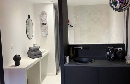 Villefranche-sur-Saone Apartment | Loveroom Centre Ville