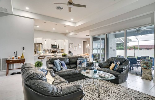 Diplomat House | NEW LISTING! Cape Escape (4-Bedroom Home) with Pool - Pets Allowed by RedAwning