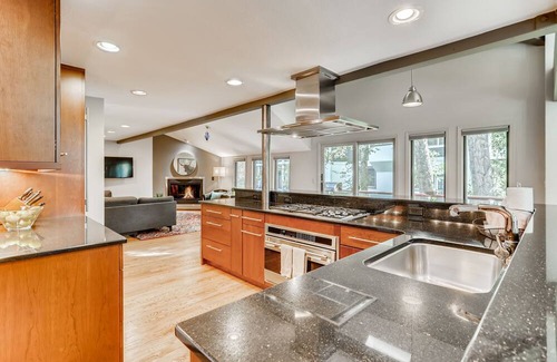 Eagle-Vail House | Modern retreat in the heart of the Vail Valley