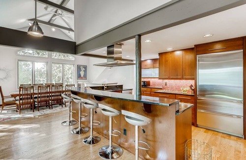 Eagle-Vail House | Modern retreat in the heart of the Vail Valley