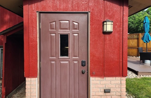 Glencoe Apartment | Glenmoor Manor-Quiet 2 Bedroom Stay 1 hour West of Minneapolis!