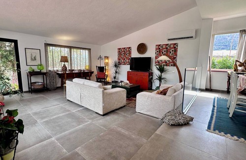 Palermo Villa | Luxury Villa with garden near Mondello