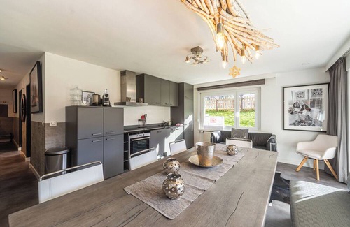 Zermatt Apartment | Proche de la gare, 4 chambres, 8 à 10 personnes.