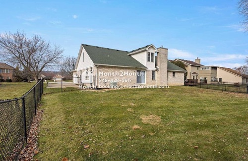 West Newton House | Grand Horizons Oasis on Shannon Lakes Way #42051