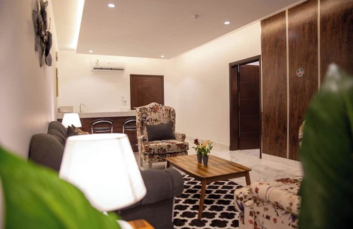 Al Kura Ski Chalet | Chalet with private pool