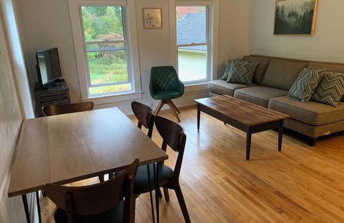 Morrisville Condo | Stowe Lofts-Cozy 2-bedroom condo, peaceful on the Stowe/Morristown line WiFi, AC