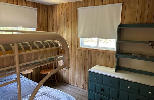 Moonbeam Cottage | Wonderful Vacation Property, Three Bedroom Home on Remi Lake, Northern Ontario.