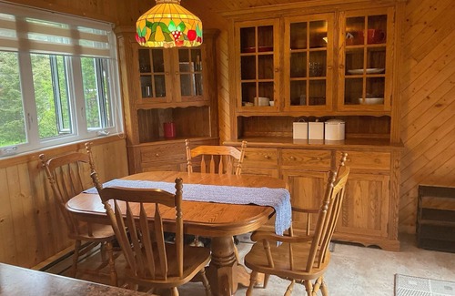Moonbeam Cottage | Wonderful Vacation Property, Three Bedroom Home on Remi Lake, Northern Ontario.