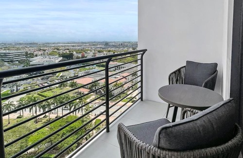 Doral Condo | Your Doral Sanctuary: 2BR Urban Bliss
