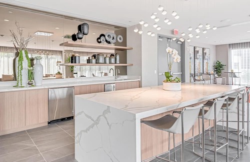 Doral Condo | Doral Dream: Stylish 2BR Comfort