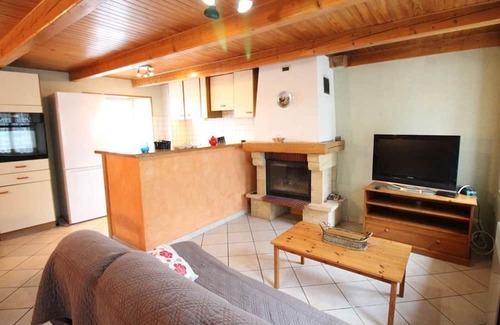 Tiviers Cottage | Gite Tiviers, 2 bedrooms, 4 persons
