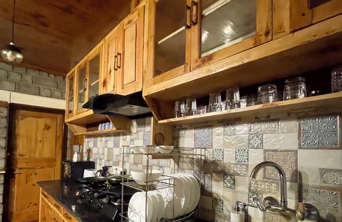 New Manali House | The Oak Hurst Manali
