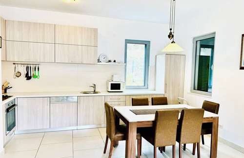 Donji Morinj Condo | Lavender Bay Apartment C21