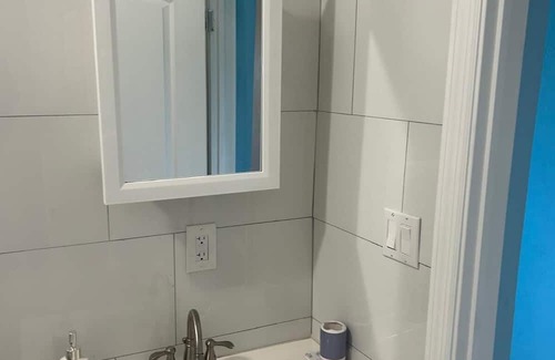 Cockburn Town House | Private 2-bedroom 2-bathroom secure duplex in Grand Turk