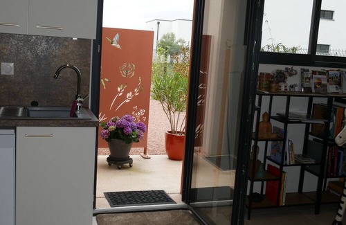 Barizey Apartment | Grand Studio Chaleureux Avec Jardin, au Coeur des Vignobles de Mercurey