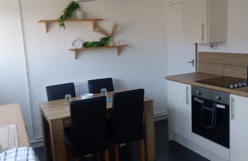 Aberdare House | Comfy home in the heart of Aberdare.