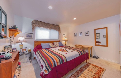 Ojai House | Ojai Home in downtown NEW LISTING DISCOUNT! 2 bedrooms - sleeps 4 - 2bathrooms