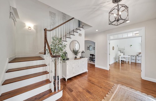 Plato Center House | Spacious 5BR Family-Friendly Oasis w/ Hot Tub