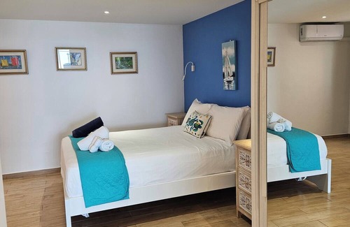 Grand Case House | Bay View is situated on one of the most Beautiful Beaches of the Island