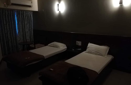 Barauni Hotel | Hotel Samrat Begusarai