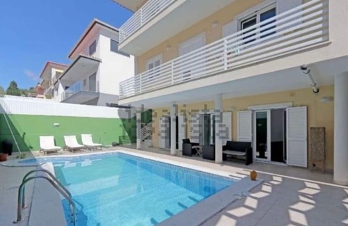 Oeiras Apartment | Wow Caxias Luxury Guest House