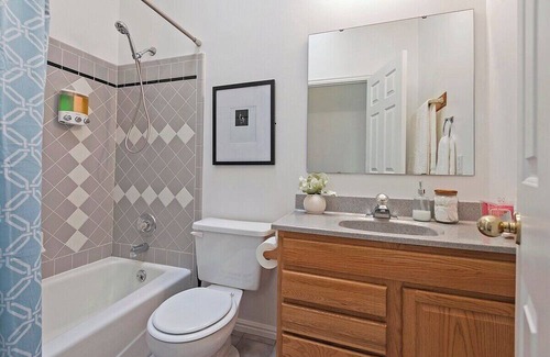 Midvale House | Right of i15 & i215, Fully Fenced Yard, Central!