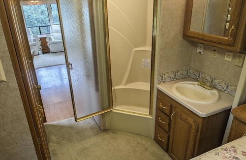 Guatay House | San Diego Mountain RV Camping! Less than an hour to the beach!