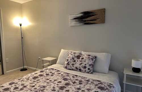 Rockville Apartment | Lovely Home by Rio Lakefront