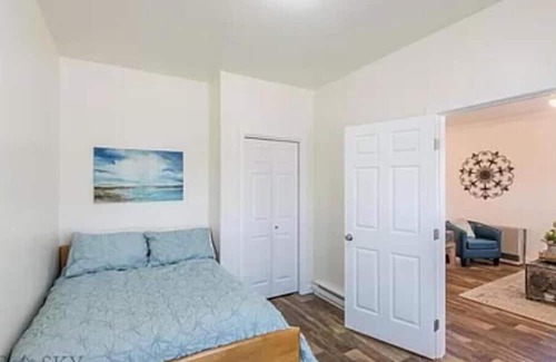 Townsend House | Fishing Cottage- 10 minutes to Canyon Ferry Lake. Family and Pet Friendly