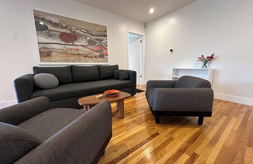 Eagle Rock House | Highland Park Designer Home with Massive deck & stunning views. Pet Friendly!