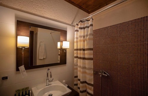 Eptalofos Condo | Eptalofos Guesthouse - Triple Nest with Balcony
