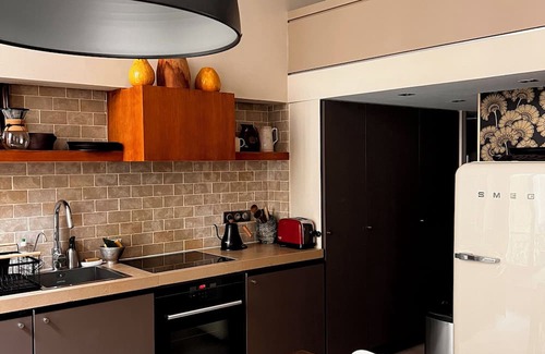 Sorbonne Apartment | Vrbo Property