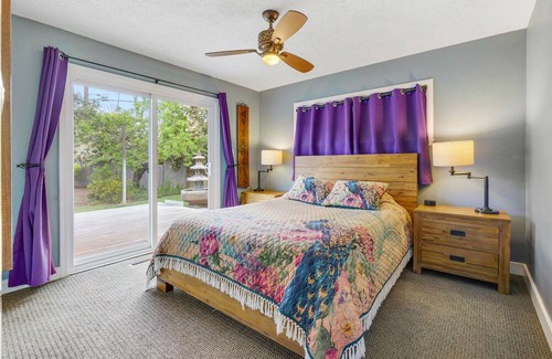West Sacramento House | Spacious, well-appointed home with private oasis backyard. Centrally located.