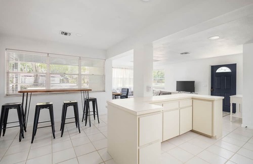 Vero Beach House | Ocean Breeze House near Vero Beach Airport