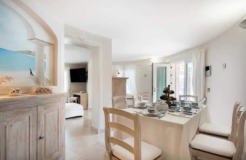 Baja Sardinia Villa | Seafront Villa with Pool and Private Jacuzzi