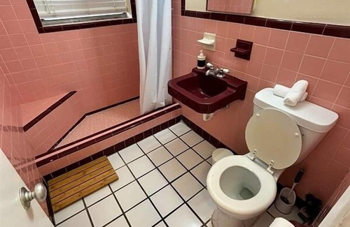 Poinciana Park Apartment | ★ 1 bdr Apartment ★ Beach 6min ★ Downtown 4min