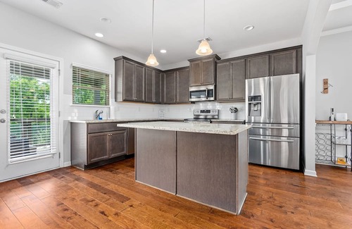Opelika House | Perfect for the entire family! Fire Pit! Convenient Location!