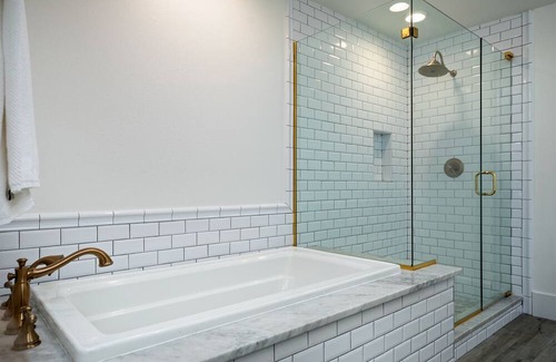 Winter Park House | Coastal Chic Custom Winter Park Pool Home, 4400 total sqft of living space.