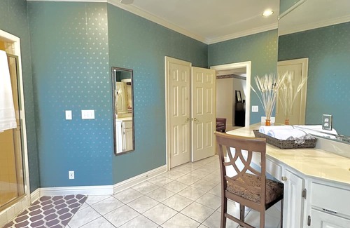 Gunter Afs House | Family & Pet Friendly Retreat