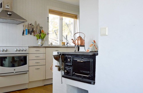 Tviklippan House | 8 person holiday home in HJÄLTEVAD