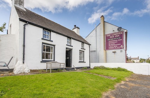 Marloes Cottage | Beacon House, Holiday Cottage Marloes, Pembrokeshire, Sleeps 4, 2 bedrooms, bathrooms