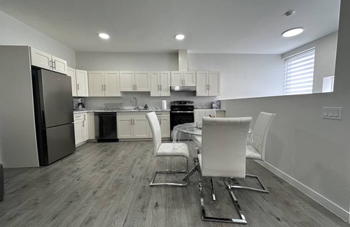 Winnipeg Apartment | PRIVATELY OWN BUILDING EVERYTHING NEW AND FULLY RENOVATED