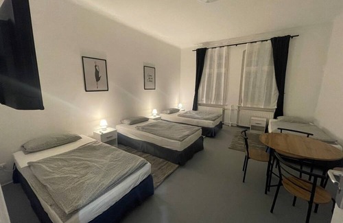 Potsdam Nord Apartment | Familien Apartment /Pension in Potsdam 3km von Schloss Sanssouci