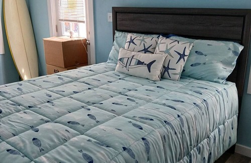 Highlands House | the mermaid cove minutes from the bay