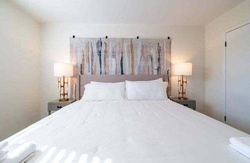 East Ocean View Apartment | **Brand New** OV Harborage Suites