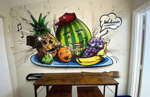 Wynwood Art District House | Cozy & Colorful Miami Art Canvas w/HotTub & Murals