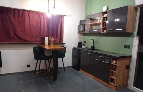 Jouy Apartment | Coeur du Bois / Jacuzzi / Love Room